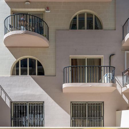 Spacious 3 Bedroom Apartment In The Heart Of St Julians Saint Julian's Екстер'єр фото