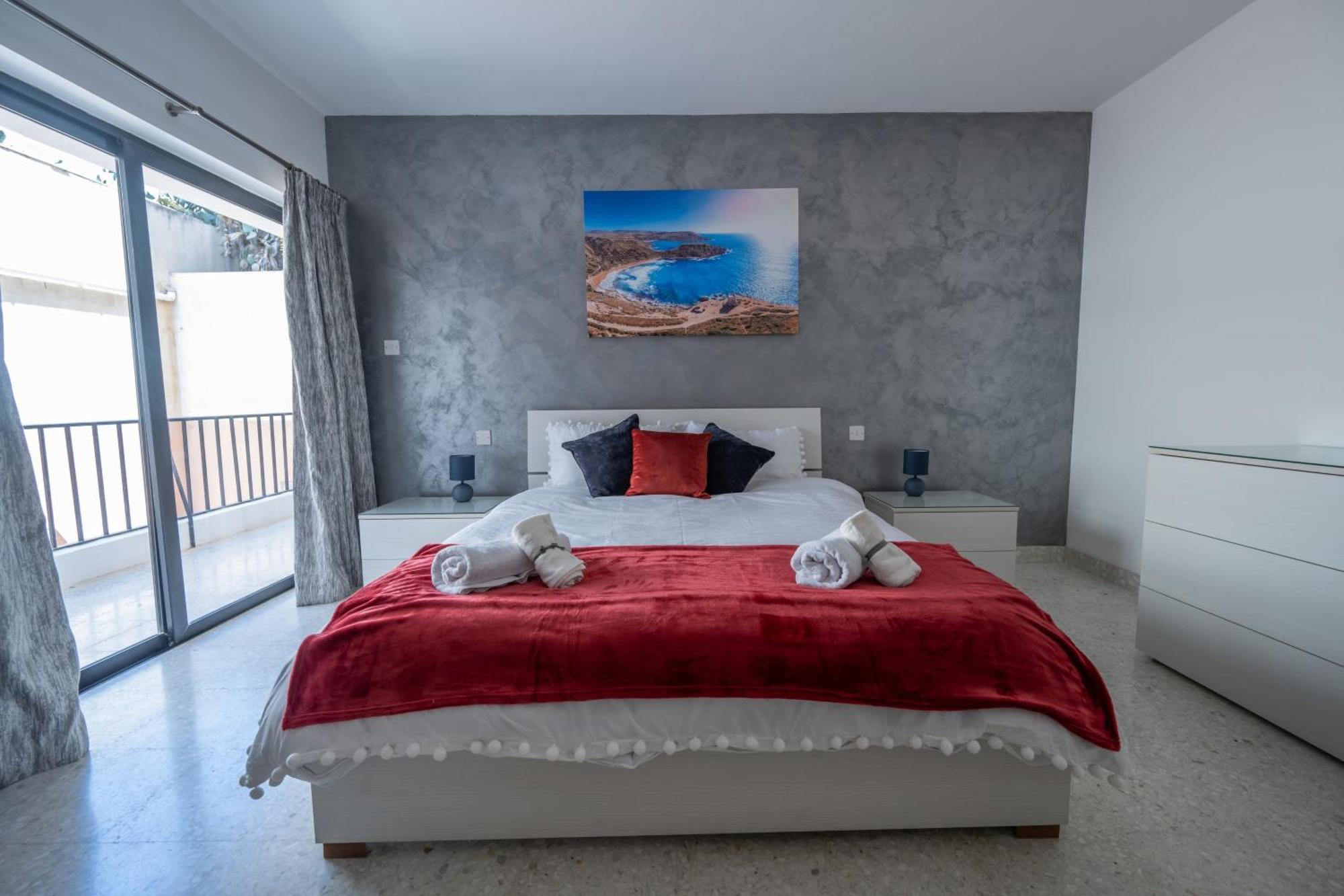 Spacious 3 Bedroom Apartment In The Heart Of St Julians Saint Julian's Екстер'єр фото