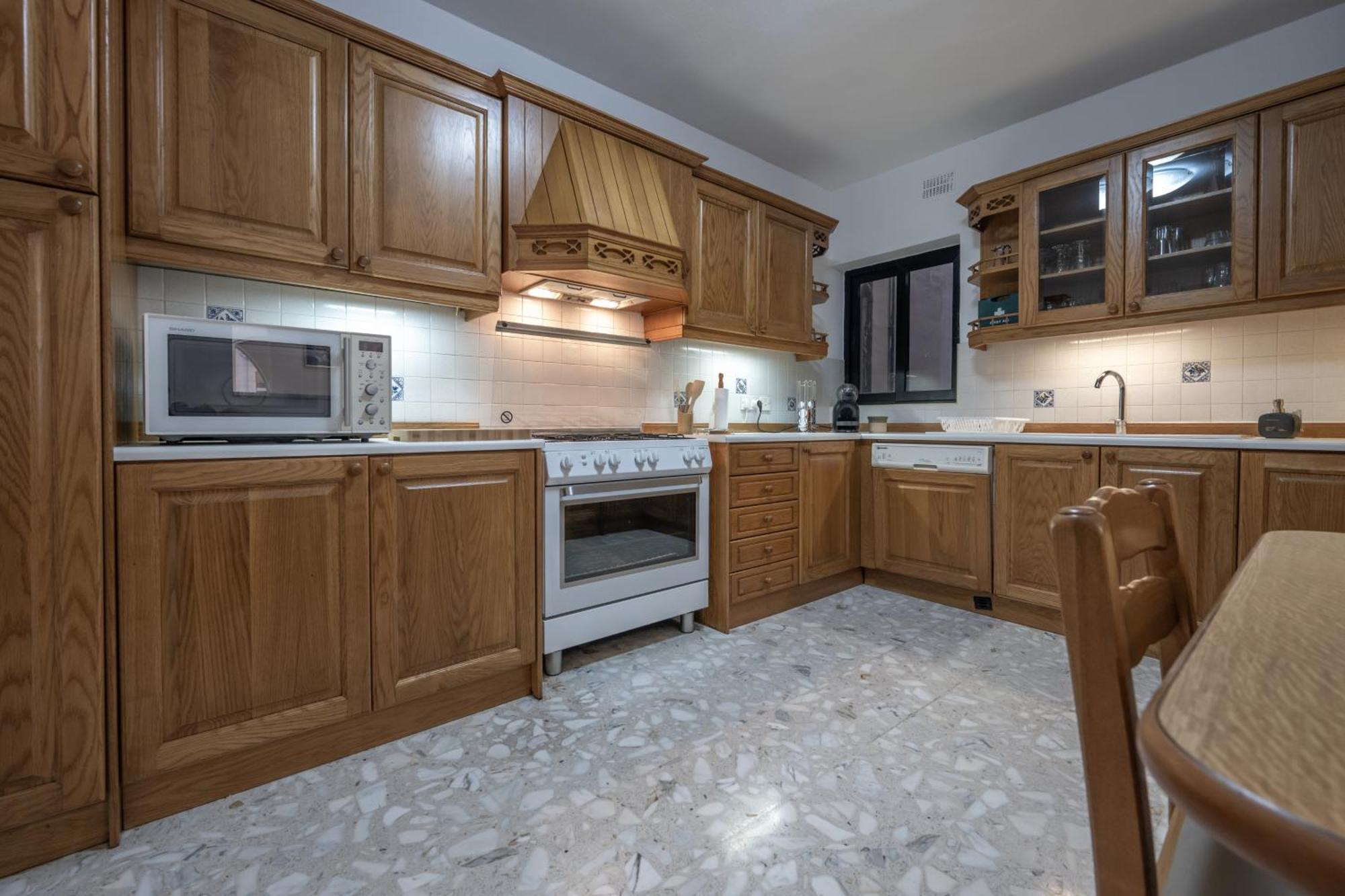 Spacious 3 Bedroom Apartment In The Heart Of St Julians Saint Julian's Екстер'єр фото