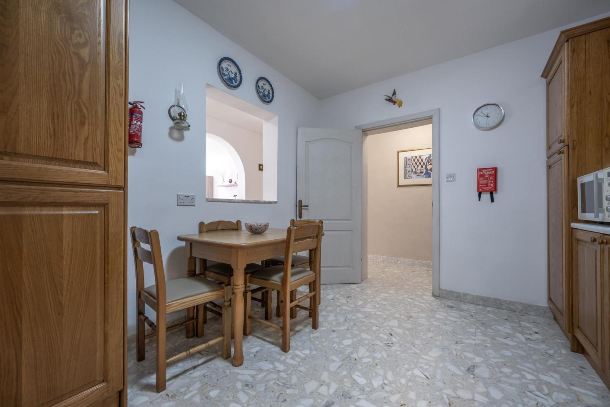 Spacious 3 Bedroom Apartment In The Heart Of St Julians Saint Julian's Екстер'єр фото