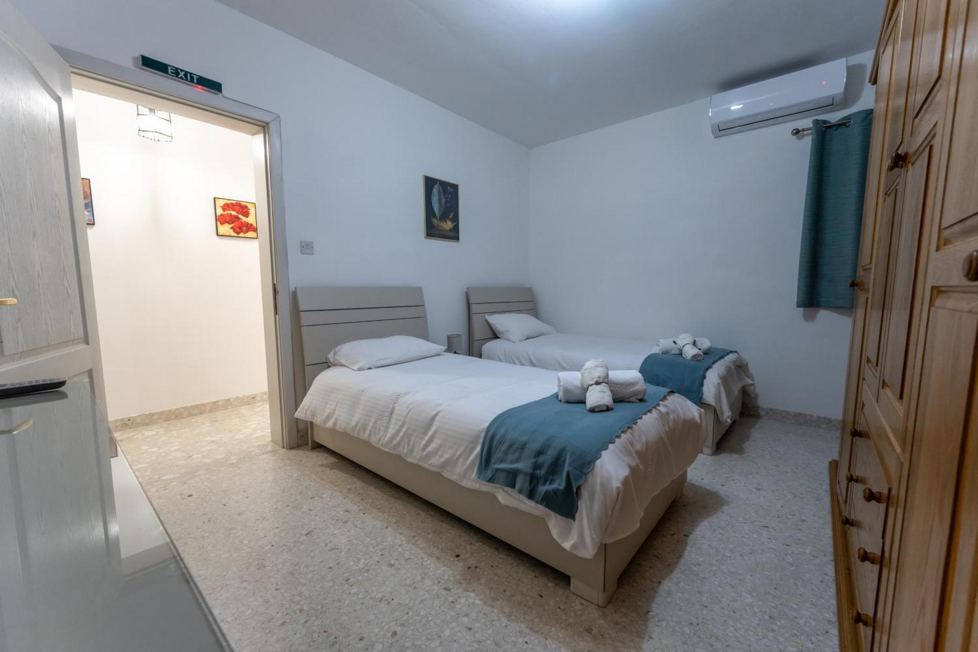 Spacious 3 Bedroom Apartment In The Heart Of St Julians Saint Julian's Екстер'єр фото