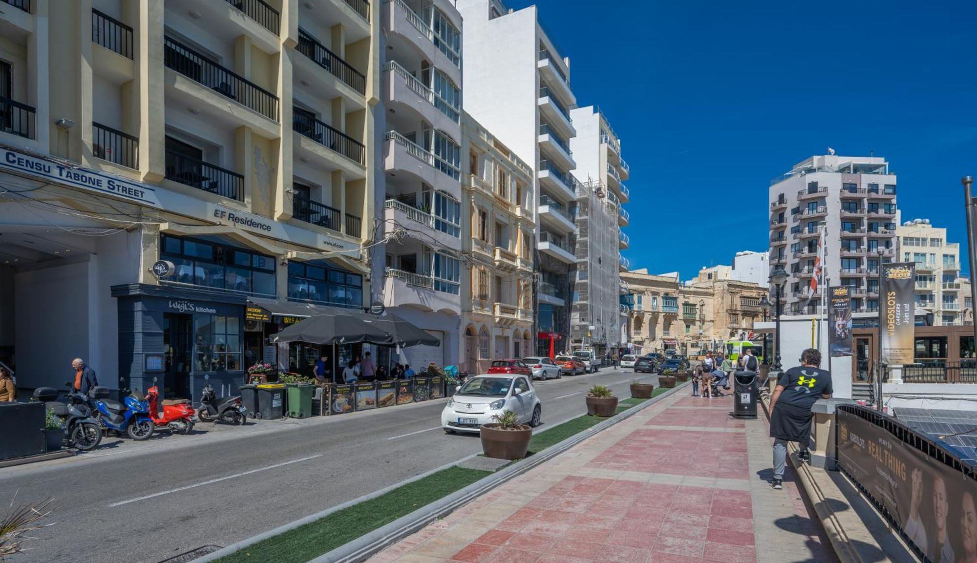 Spacious 3 Bedroom Apartment In The Heart Of St Julians Saint Julian's Екстер'єр фото